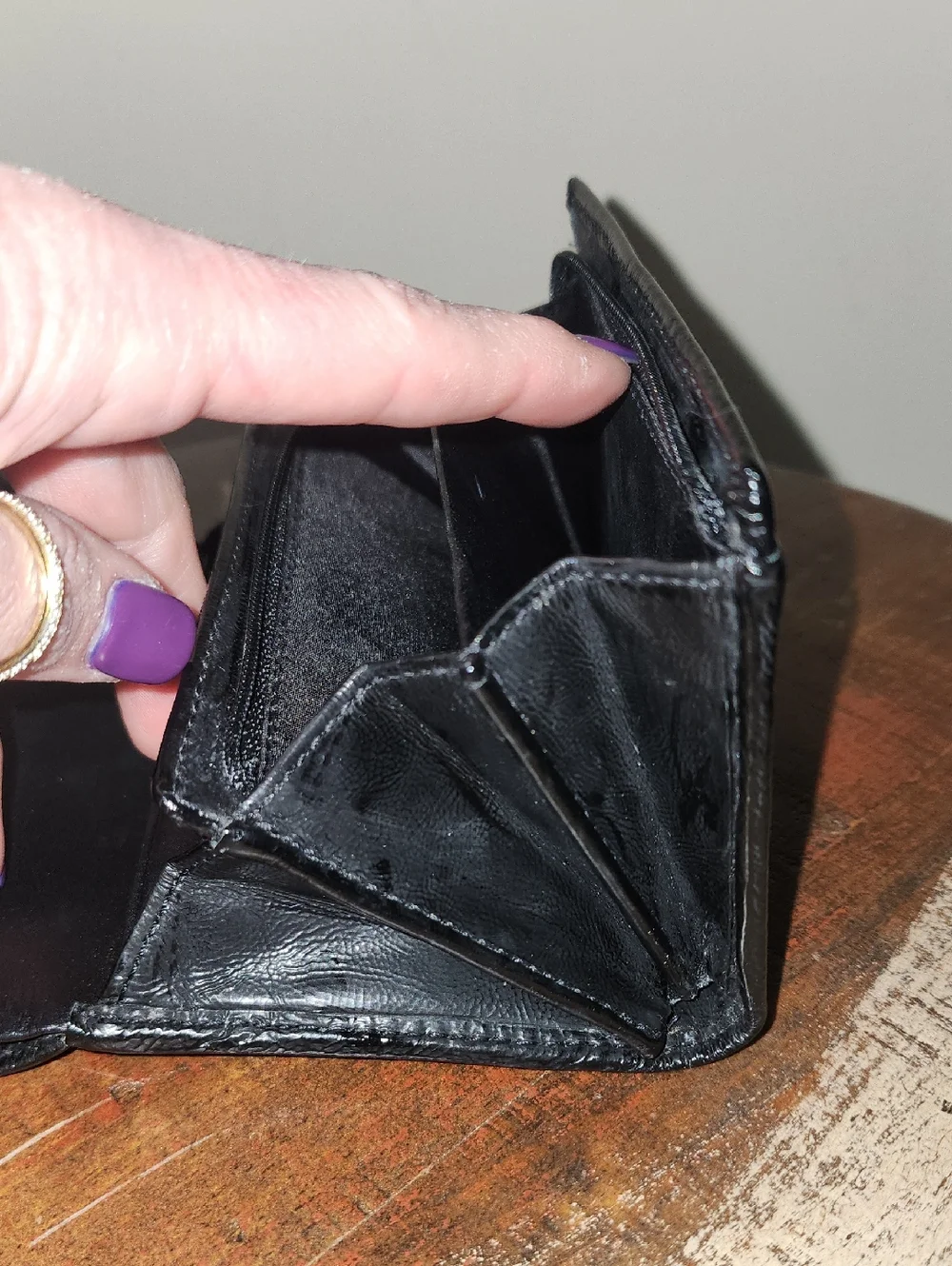 Coach Black Signature Compact Trifold Leather Wallet